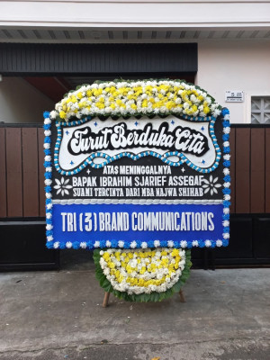 Papan Bunga Duka di Pulau Tidung